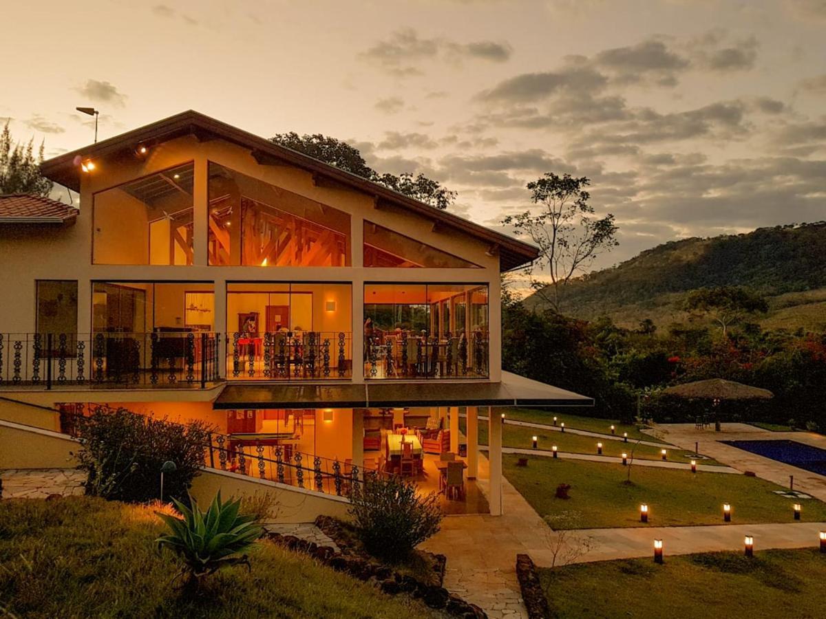 Pousada Fazenda Peroba Rosa Pedregulho 外观 照片