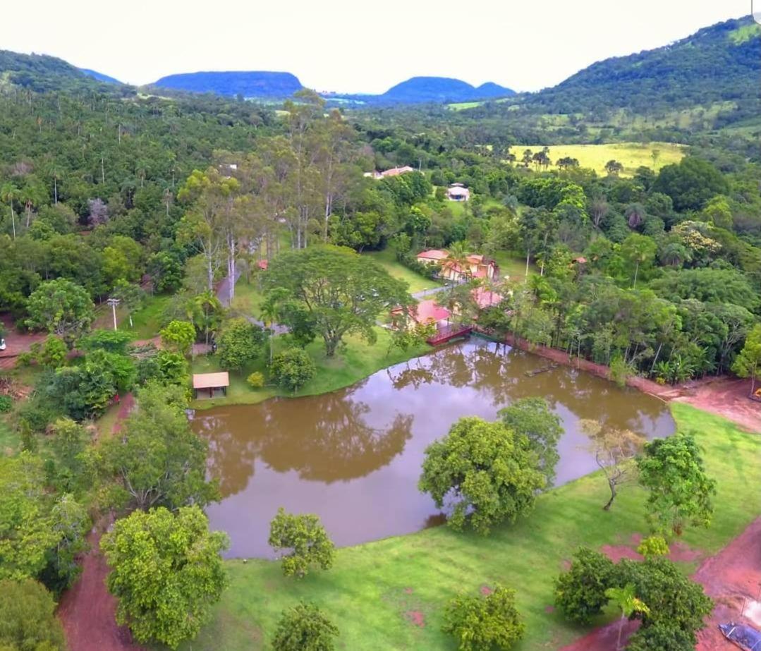 Pousada Fazenda Peroba Rosa Pedregulho 外观 照片